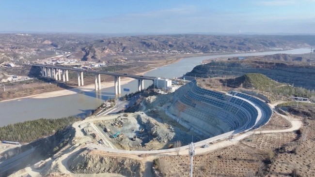 陕西府谷:冲刺四季度 项目“加速度”