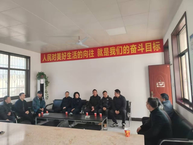 党建引领强担当 共建乡村平安路——眉县常兴镇北渭村驻村工作队开展慰问座谈及消防培训活动