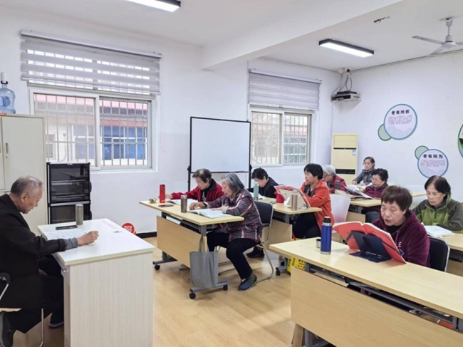 从“群众点单”到“服务直达”,西安草滩文旅探索“老有所依”党建帮扶新路径