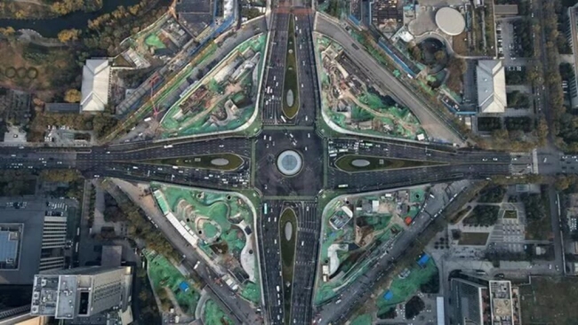 西安经开区“顶流”商圈跻身全国榜单