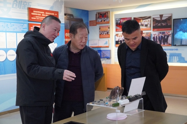 学习文史 汲取力量 促进行业高质量发展——西安市工商联副主席、建筑安装协会会长王治皓组织会员赴陕西省政协文史馆参观