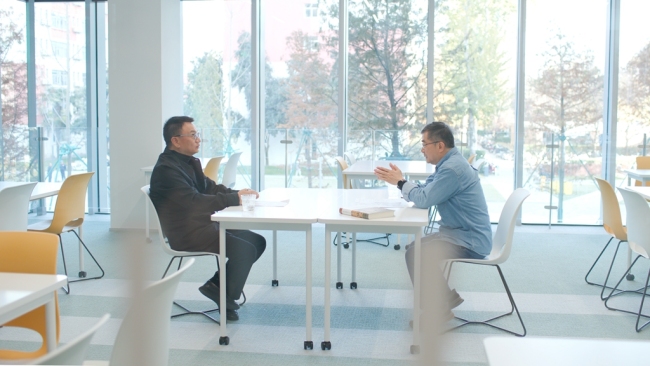 胡建波×赵炬明 | 以学生为中心：一场跨越20年的教育对话