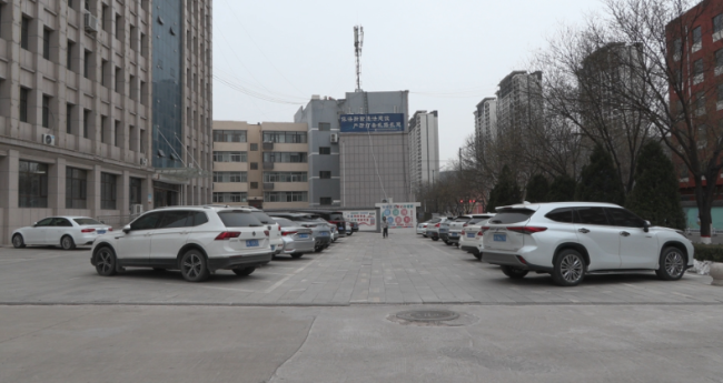 神木市首批5家单位错时开放停车场 229个共享车位缓解市民停车难题