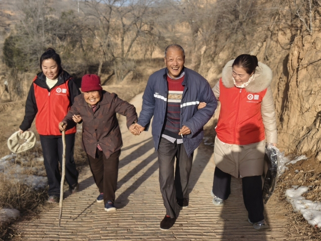 一张关爱券，掀起乡村善治的“蝴蝶效应”