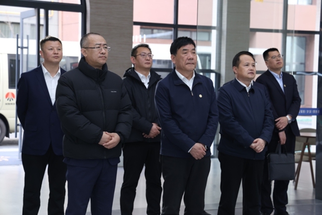 神南产业公司赴延安市考察调研