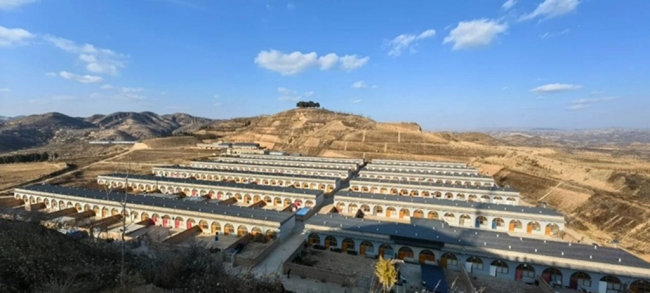 实意真心共谋发展 虚左以待“闫”续美“郝”——“三类村”左家山村的蜕变记