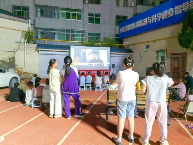 佳县：光影惠民暖人心