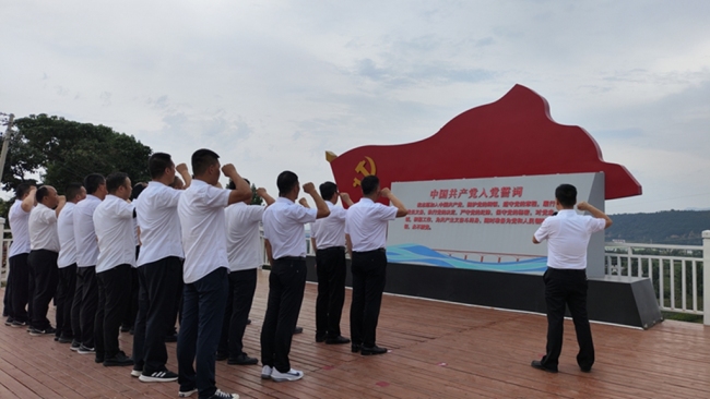 眉县槐芽镇开展庆祝中国共产党成立105周年主题党日活动