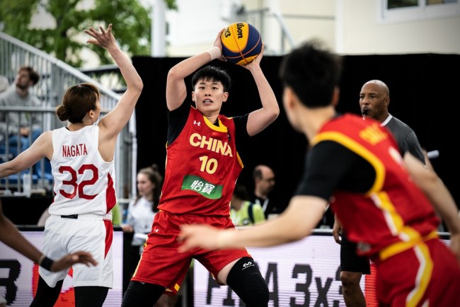 三人篮球世界杯开幕中国女队首日一胜一负