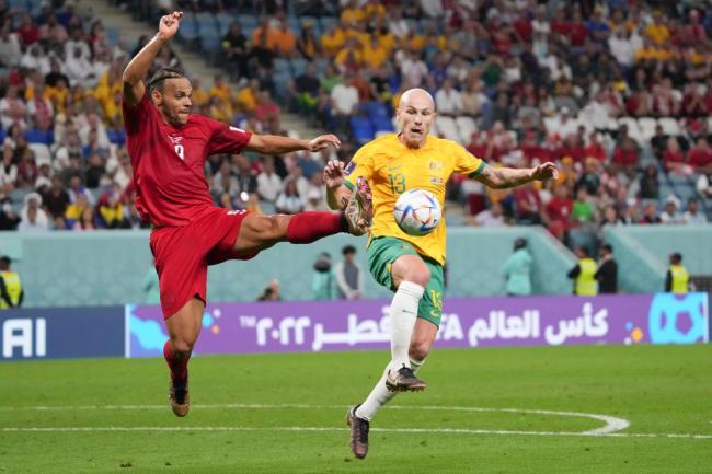 卡塔尔世界杯|澳大利亚队1：0击败丹麦队晋级16强