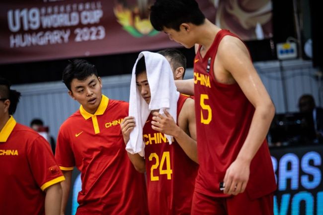 中国队获得U19男篮世界杯第10名