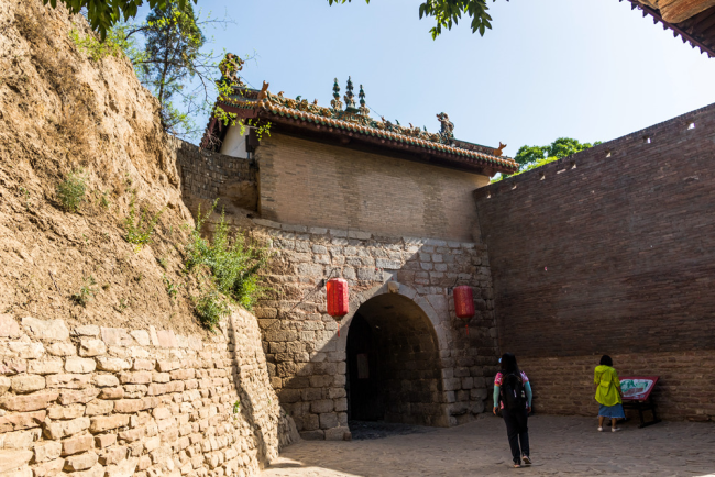 Enter the Ancient Village of Shanxi —— Zhang Bi Ancient Fortress (I)