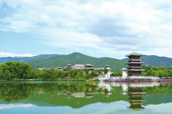 山水古建 相映成趣