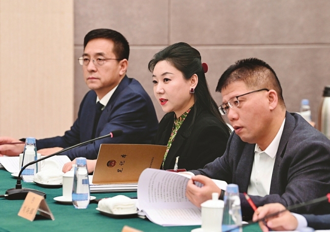 各抒己见 热议不断