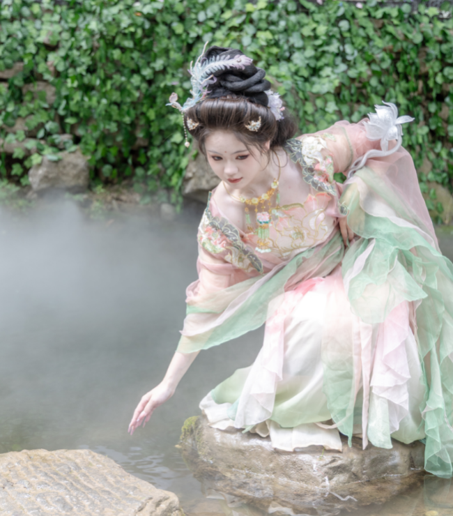 传承东方美学 赋能文旅融合——2026年云丘山第二届仙山花朝节盛大启幕