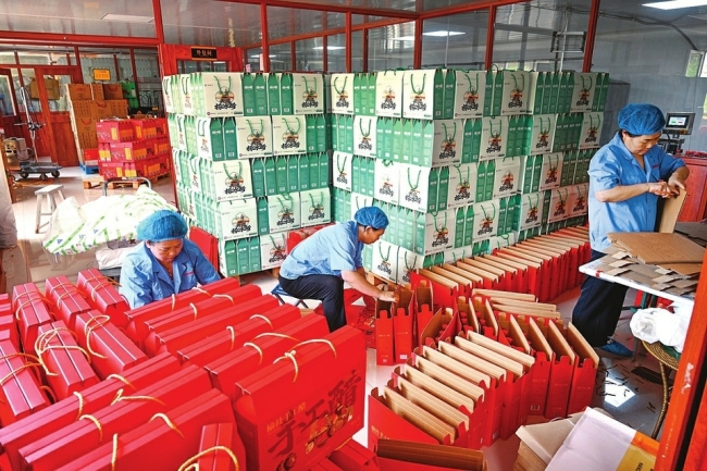 晋中市榆社县：传统手工酿造厂产品远销全国各地