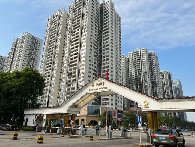 广州最著名＂二奶村＂：香港蓝领后花园