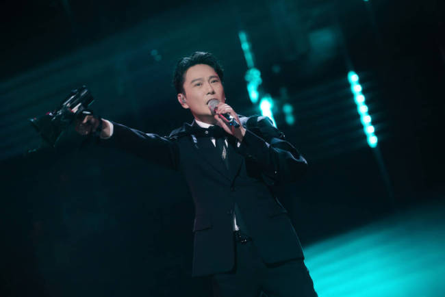 平均年龄45岁，团队精神竟是幼稚，“三张一杨”才是歌手圈的清流