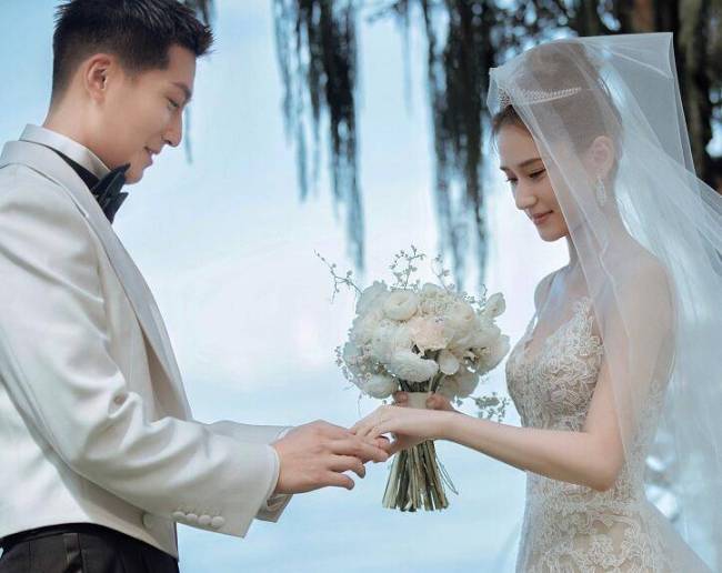 被骂软饭男，窦骁彻底怒了，辟谣婚房价值8亿，已取证要维权到底