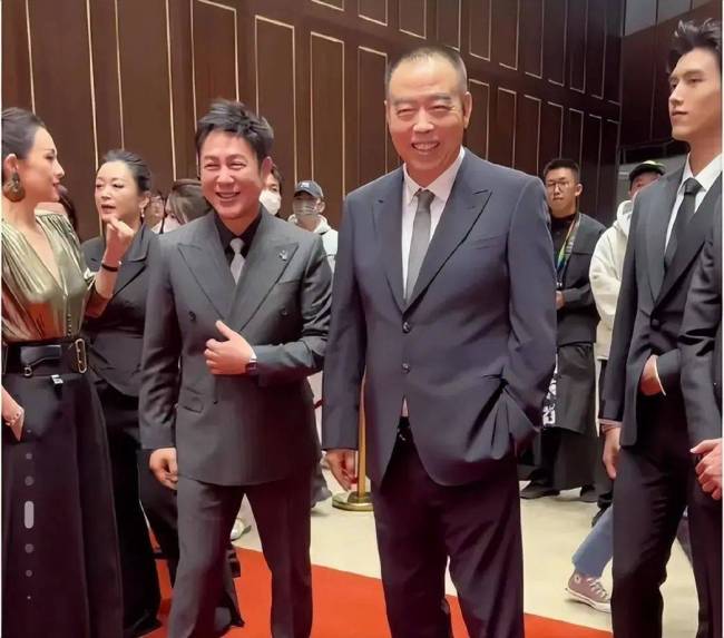 这一次，章子怡的“势利眼”被扒得“底裤”都不剩了
