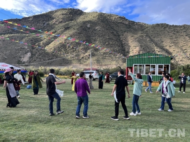 “同心·共铸中国心”2023昌都行洛隆县义诊活动圆满结束