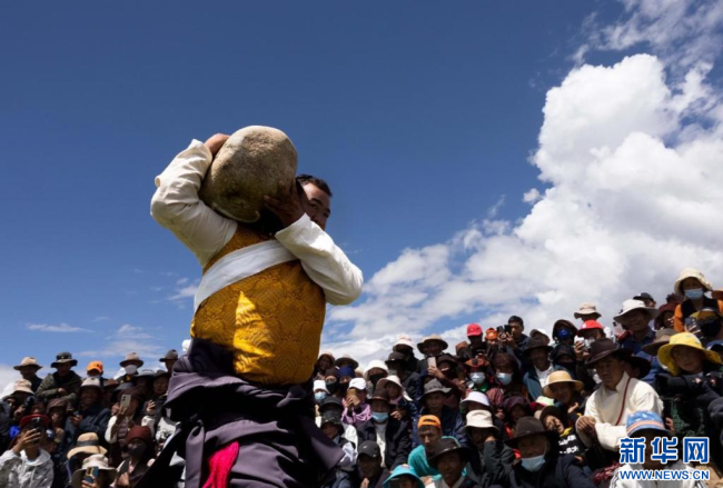 西藏达孜：“望果节”迎丰收