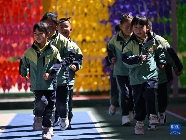 青海省果洛州：推动学前教育普及普惠