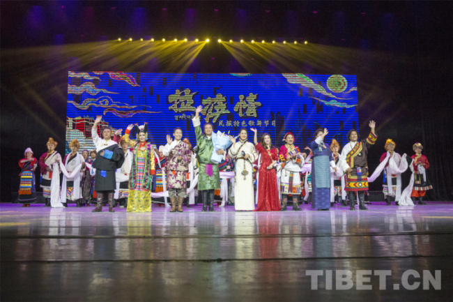 《拉萨情》总导演格桑次仁：这是一场来自雪域高原的视听盛宴