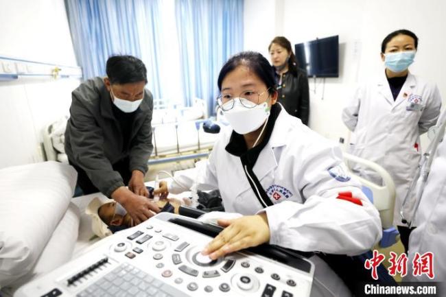 沪藏医疗爱心接力持续12年 照亮千余名西藏患儿的康复路