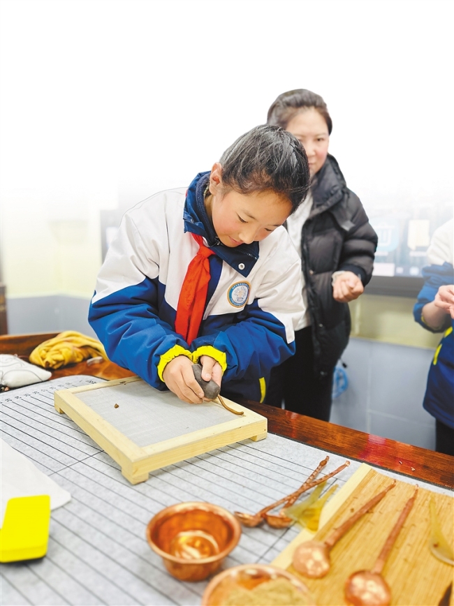 百年古建里“可触摸”的香雾