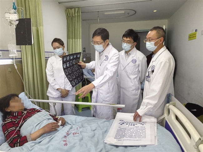 北京医疗专家团队来藏开展系列医疗学术活动