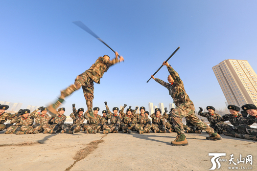 武警新疆总队开展实战化训练