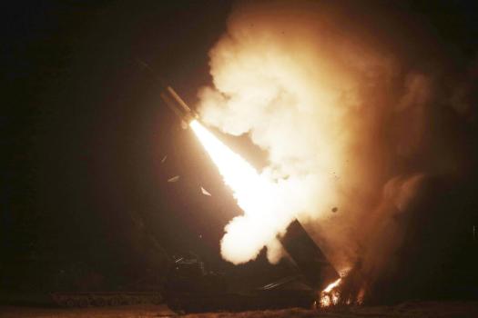 韩国一枚导弹发射异常坠落吓坏当地居民 韩军方致歉