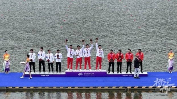 95后“破浪夫妻”两天狂揽4枚亚运金牌！