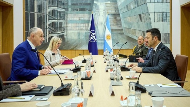 阿根廷正式申请加入北约全球伙伴 重建合作，升级军力
