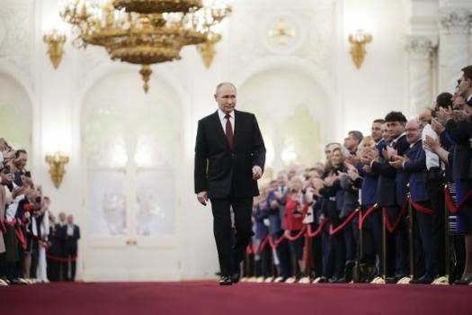 普京：俄人民利益和安全将高于一切——就职誓言彰显决心