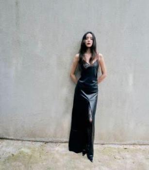 娜扎出任圣罗兰中国形象大使 时尚界新星闪耀登场