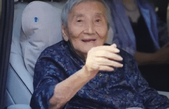 94岁的瓜奶奶吴明珠是谁