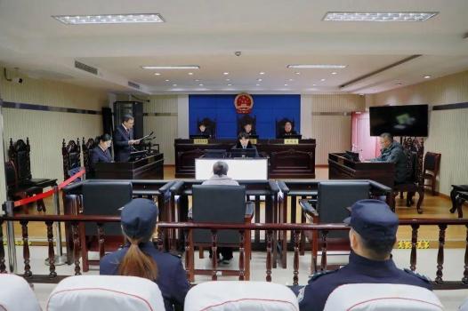 女子为分手多次向情人投毒获刑 情仇背后的真相