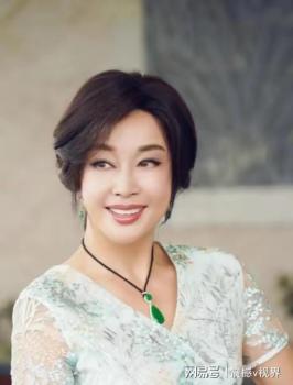 娱乐圈的传奇人物刘晓庆再谈为什么不生孩子