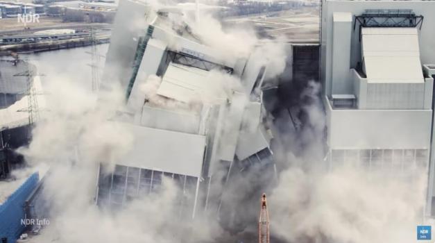德国炸毁最现代化电厂 爆破失败引发关注