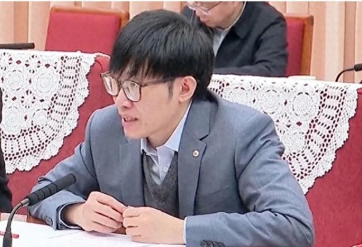 DeepSeek创始人首登全球富豪榜 低调80后展现前瞻眼光
