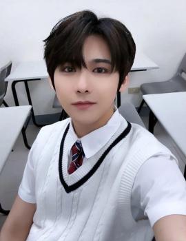 男星黄正杰去世 两天前曾录跳舞视频 告别仪式定于5月3日