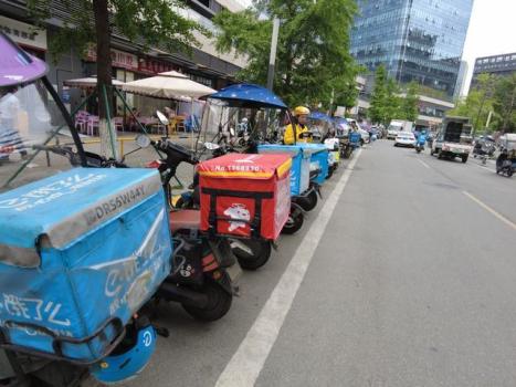 京东外卖超时20分钟全额退款 新举措影响几何？