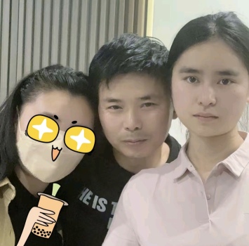 梅姨案被拐儿童钟彬20年后回家：紧张又十分期待