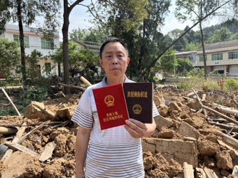 村民在外務(wù)工家中老宅被拆 當(dāng)?shù)鼗貞?yīng) 誤拆引發(fā)爭議