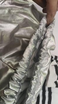 兒童節(jié)演出服頻遭集體退貨 商家貼標(biāo)簽防損