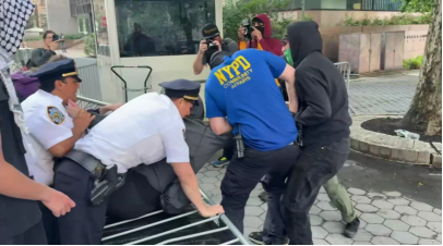 洛杉磯爆發(fā)沖突后 紐約也亂了 抗議ICE搜捕行動(dòng)