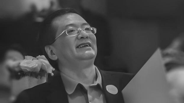 59歲詩人甘偉逝世 詩壇痛失英才