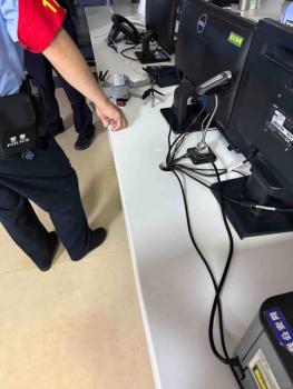 景區(qū)回應(yīng)游客在滕王閣遭無人機劃傷 禁飛區(qū)事故引熱議